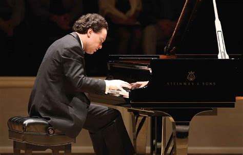 evgeny kissin louis vuitton foundation 1 luglio|evgeny kissin chicago.